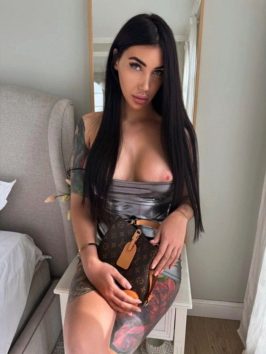 Таня - Индивидуалка Санкт-Петербурга +7(981)809-84-20